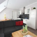 Seestern Boltenhagen 2 Апартаменты *