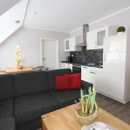 Seestern Boltenhagen 2 Апартаменты *